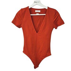 Aritzia Babaton Contour Short Sleeve, V-Neck, Bodysuit, Orange, Size Small